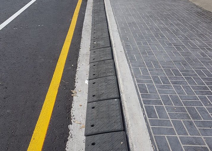 振宇五金大量採購門檻斜坡磚