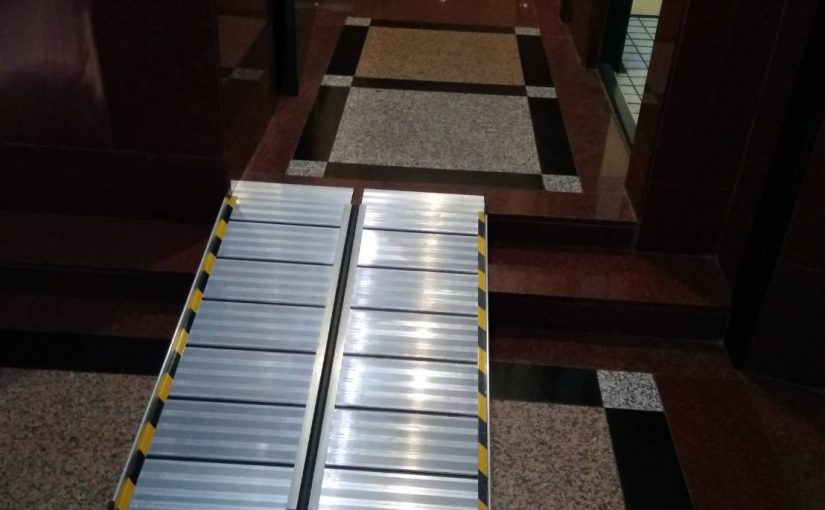 活動斜坡板 BJ-120