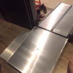 鋁合金平台搭配兩組斜坡板