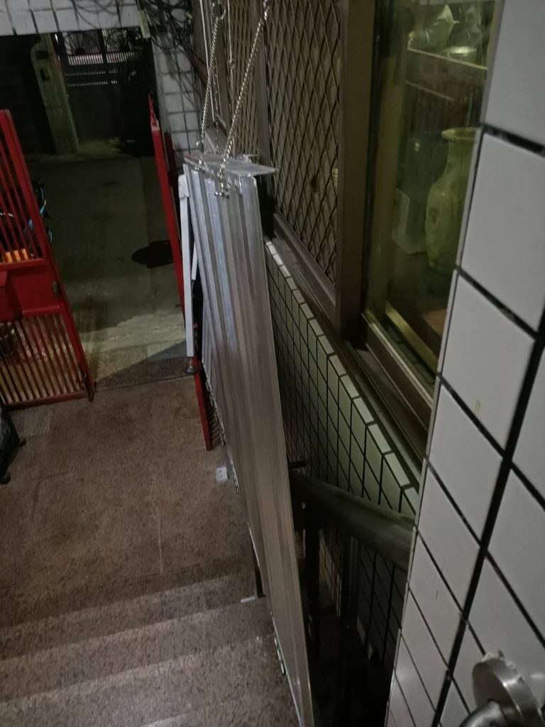 Wall-mount Ramps with Portable Ramps