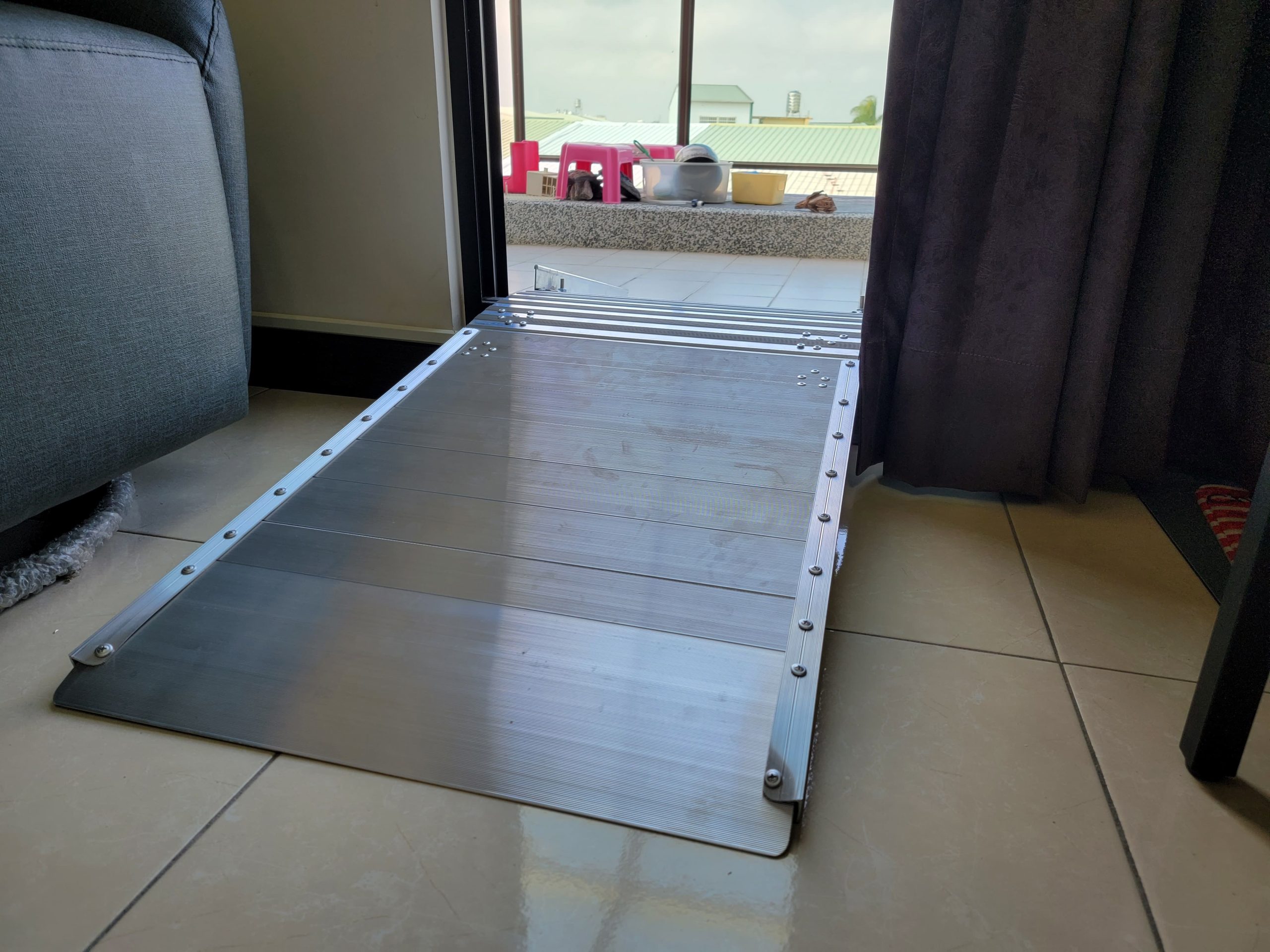 Design of Cross Threshold Ramps - MZ series make ramp become a perfect clamp to hold the position so wheelchair won't push away any ramps under it.