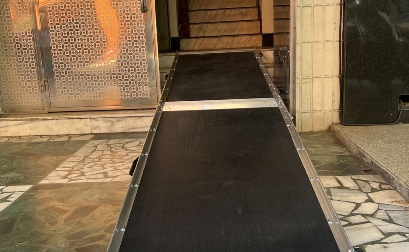 Client buy Half-fold Fiber-glass Ramps